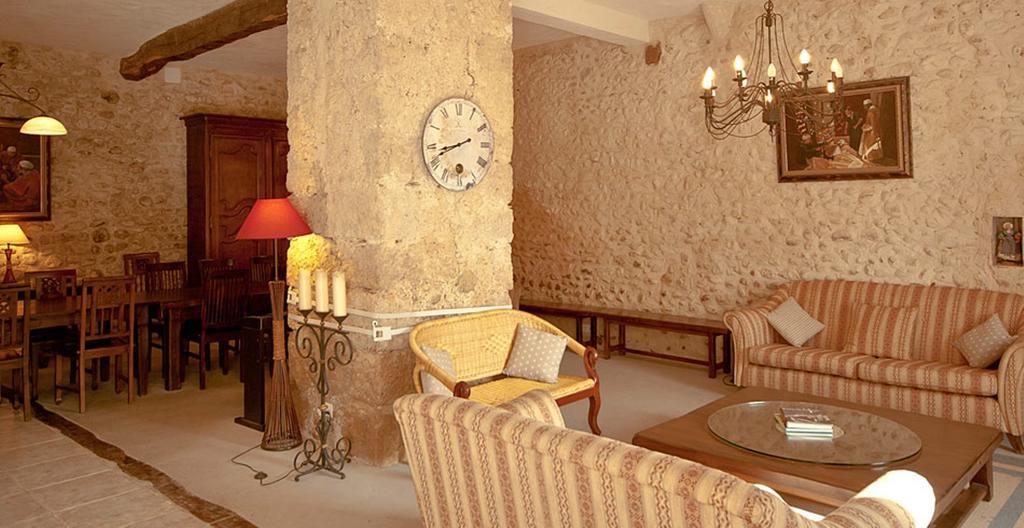 Domaine De Bertrandy Bed & Breakfast Allemagne-en-Provence Exterior foto