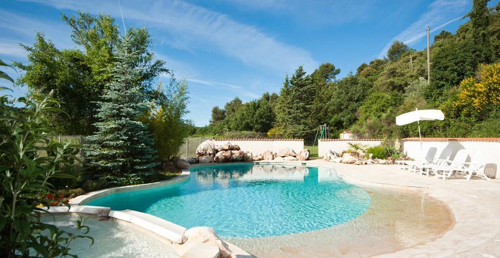 Domaine De Bertrandy Bed & Breakfast Allemagne-en-Provence Exterior foto